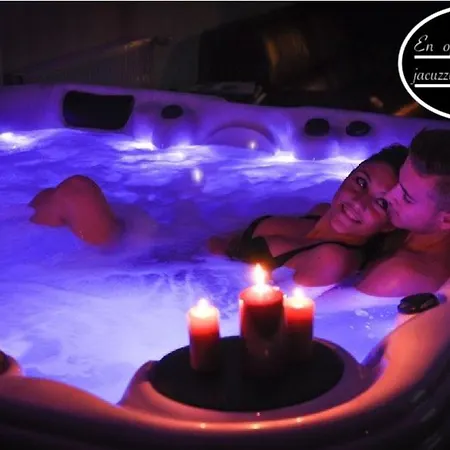 Spa & Jacuzzi- Le Domaine De La Tour Aix-en-Provence
