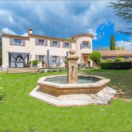 Aparthotel Spa & Jacuzzi- Le Domaine De La Tour