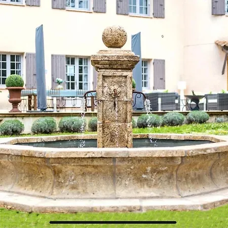 Aparthotel Spa & Jacuzzi- Le Domaine De La Tour 5*