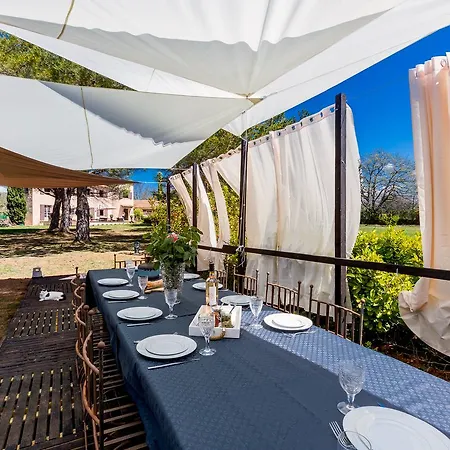 Spa & Jacuzzi- Le Domaine De La Tour Aparthotel Aix-en-Provence